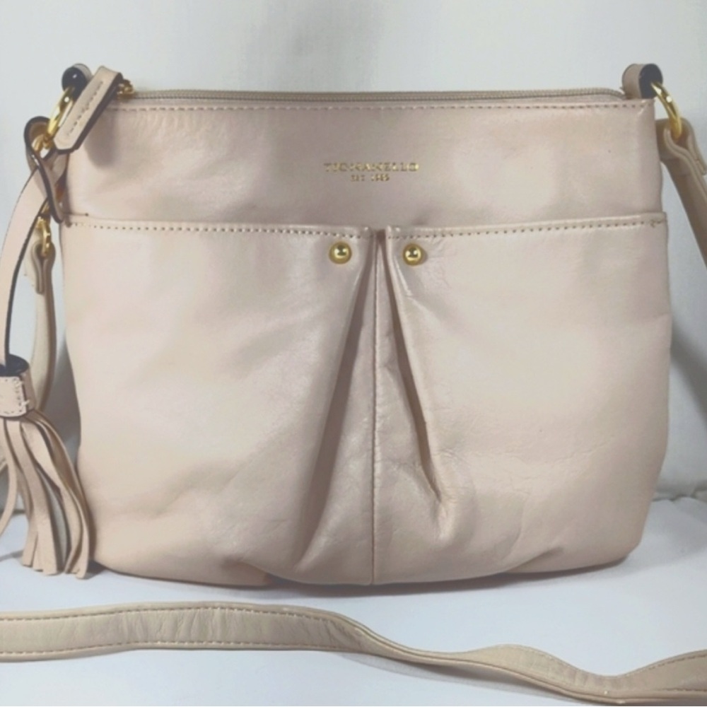 Tignanaolio Pretty Pleat Crossbody Bag, Sand Color Adjustable Strap